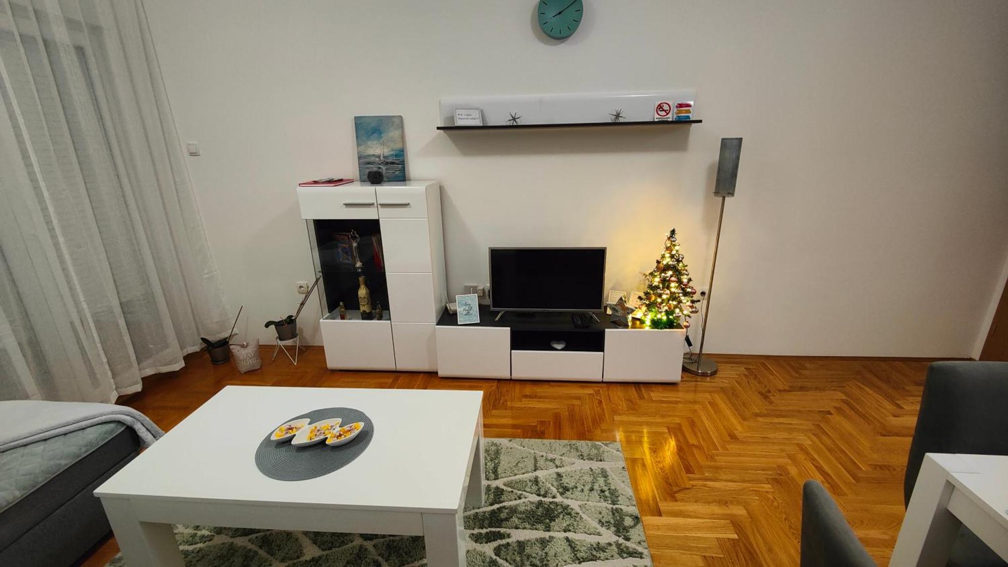 Apartman Sunce トレビニエ エクステリア 写真