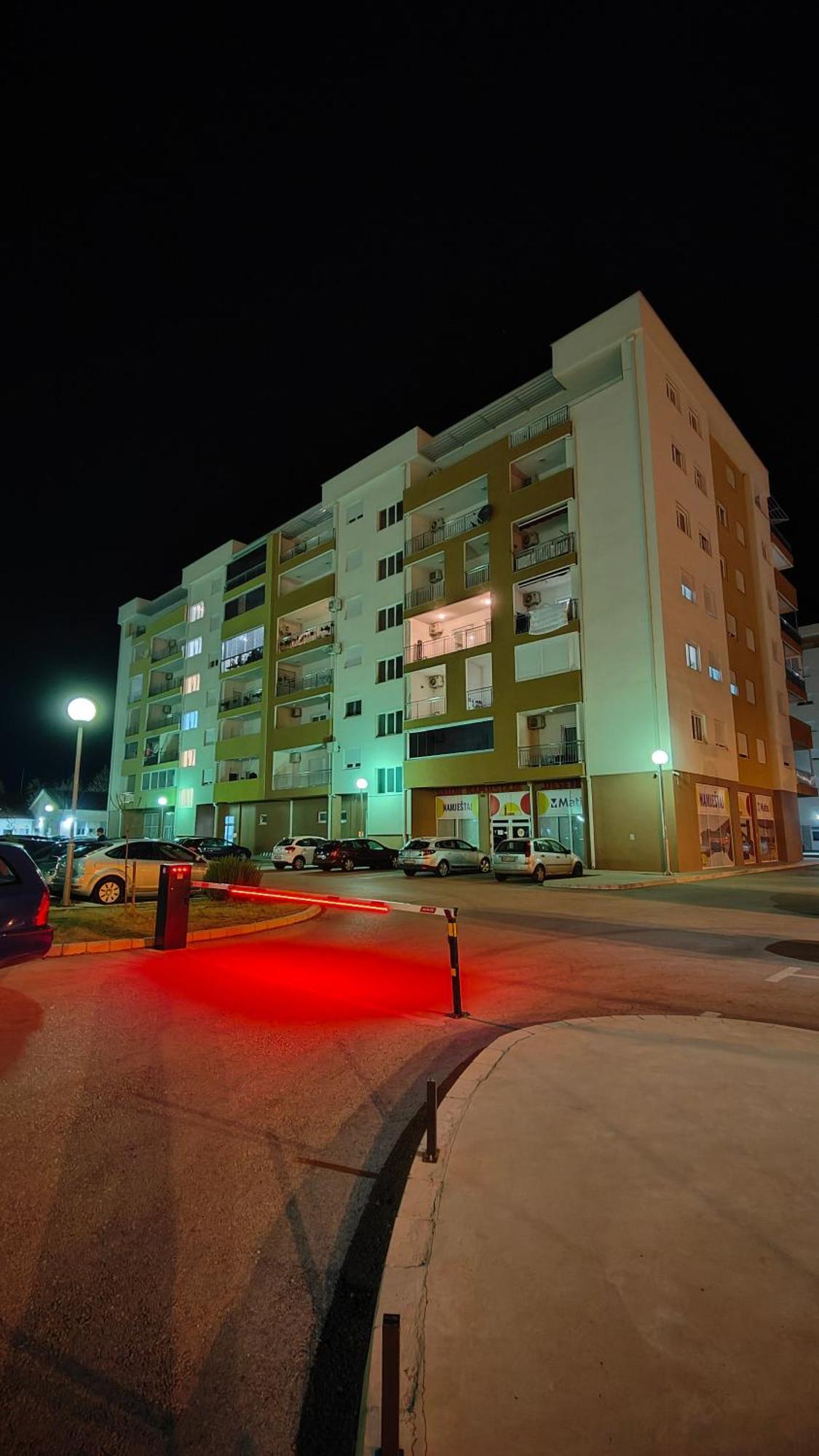 Apartman Sunce トレビニエ エクステリア 写真